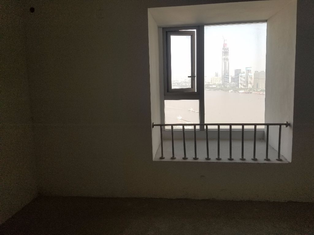世纪江尚房间