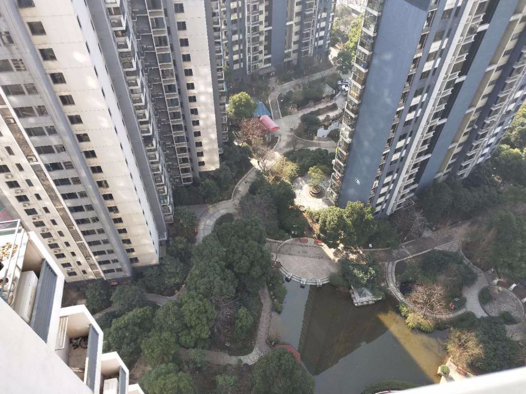 三金鑫城國際潤雅苑房間