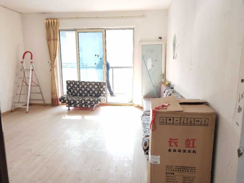 三金鑫城國際潤雅苑房間