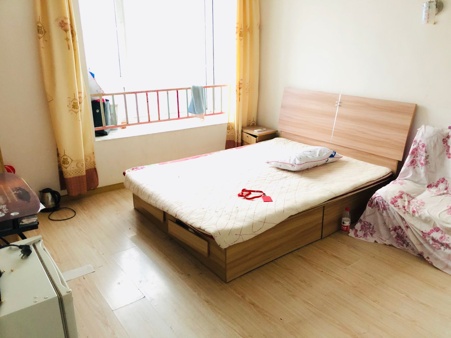 三金鑫城國際潤雅苑房間