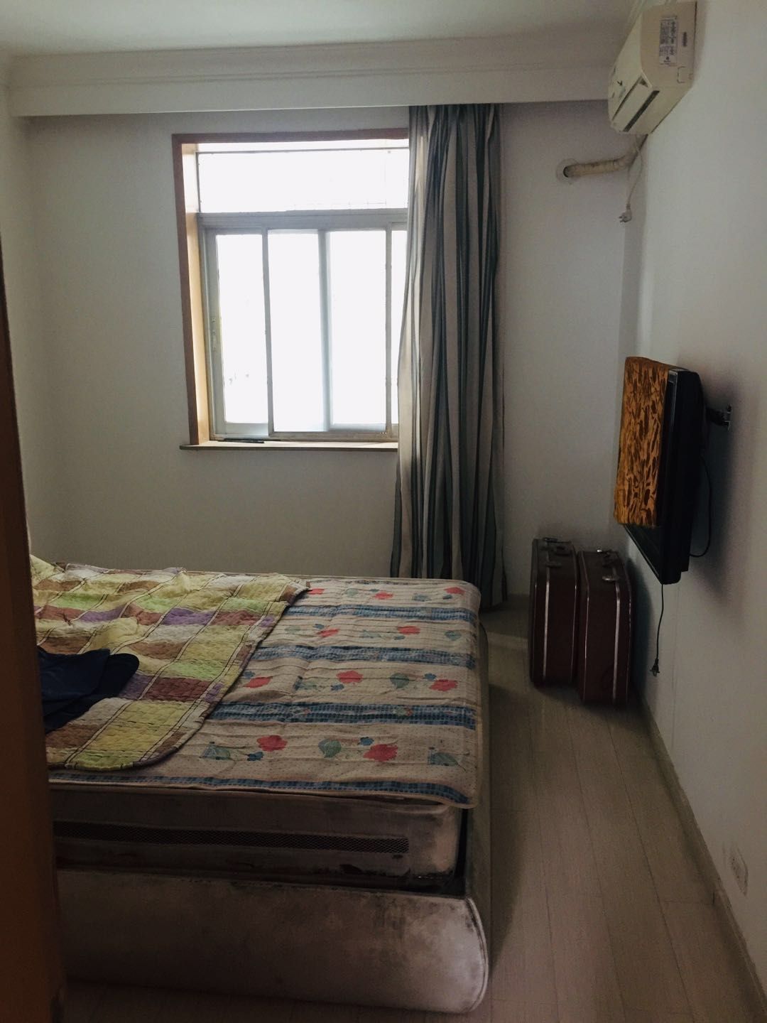 邮三社区房间