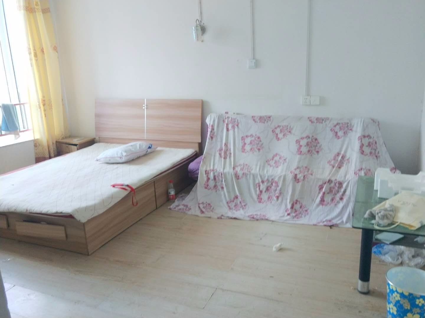 三金鑫城國際潤雅苑房間