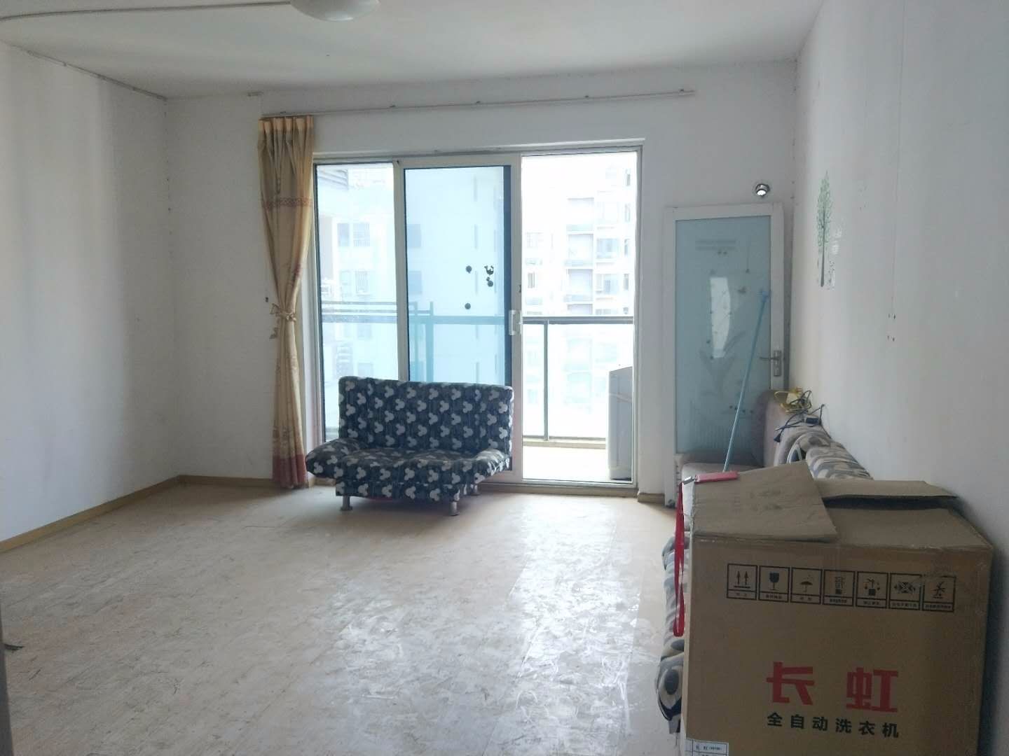 三金鑫城國際潤雅苑房間