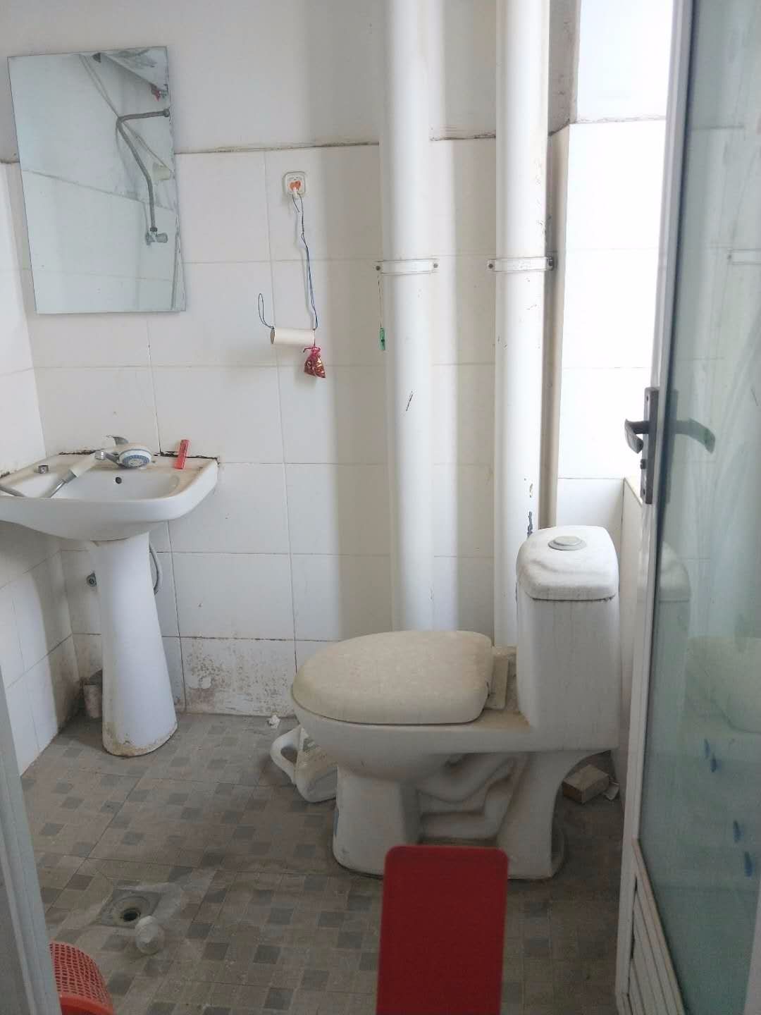 三金鑫城國際潤雅苑房間