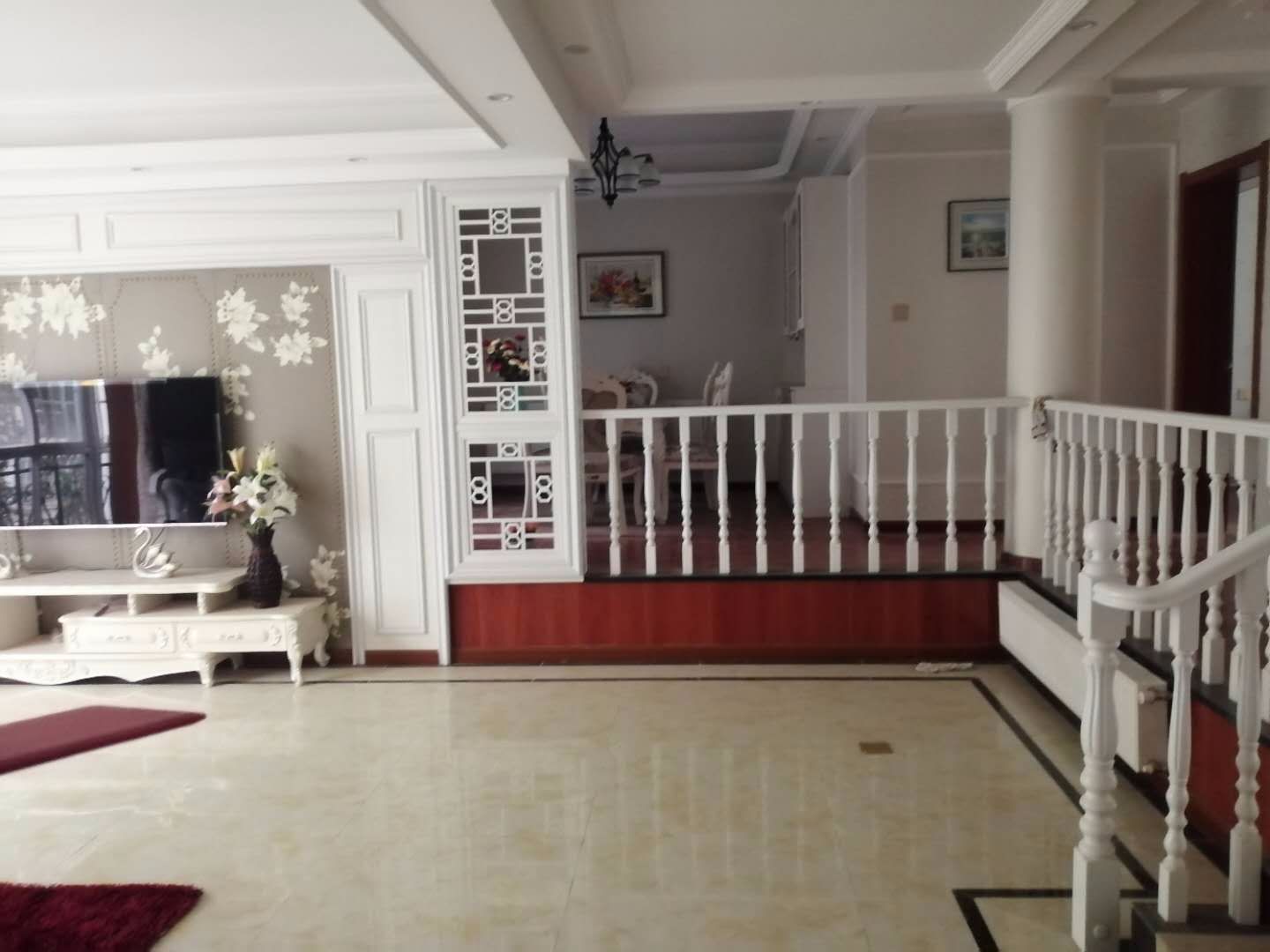 香江花園一二期房間