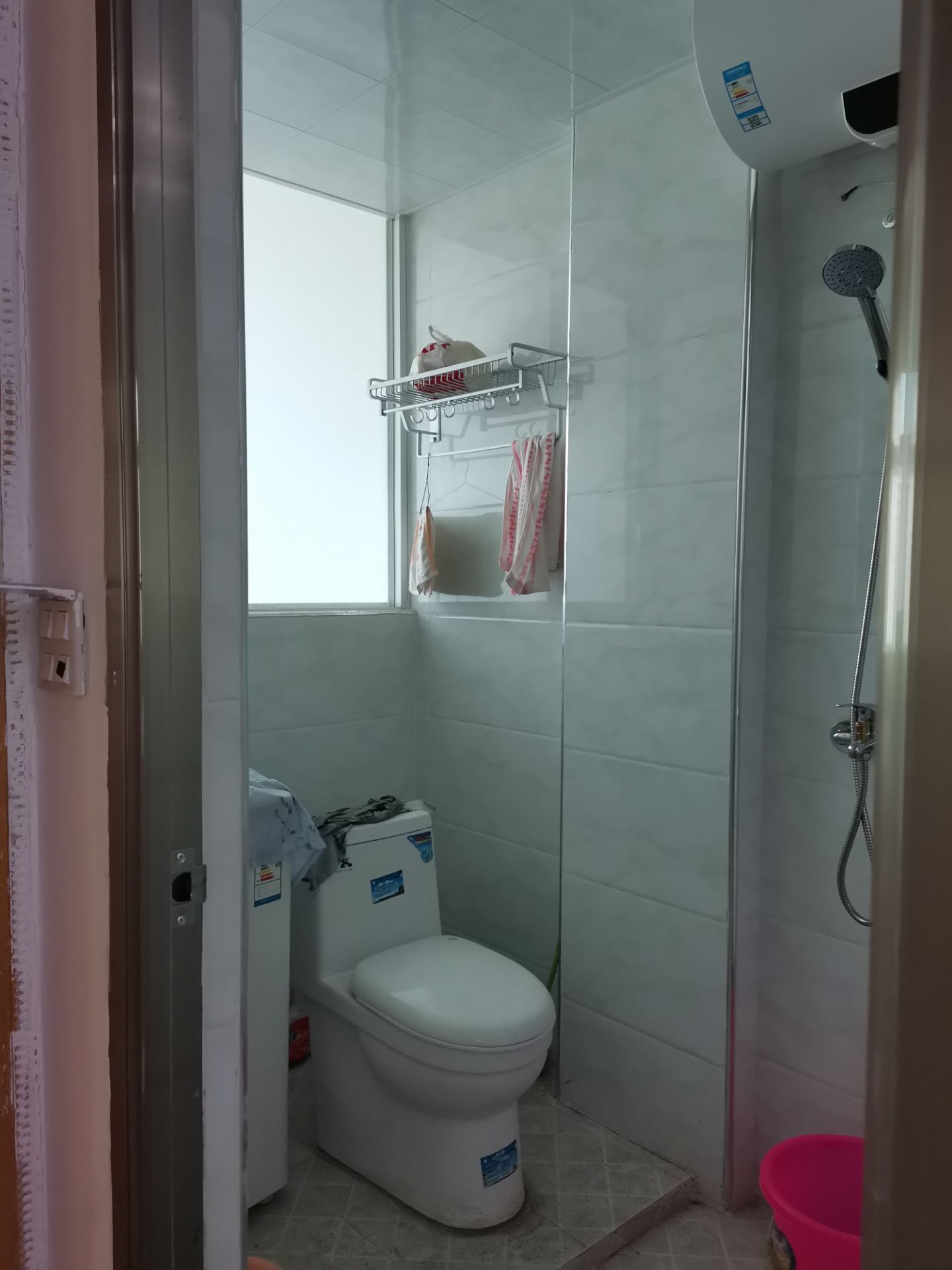 邮三社区房间