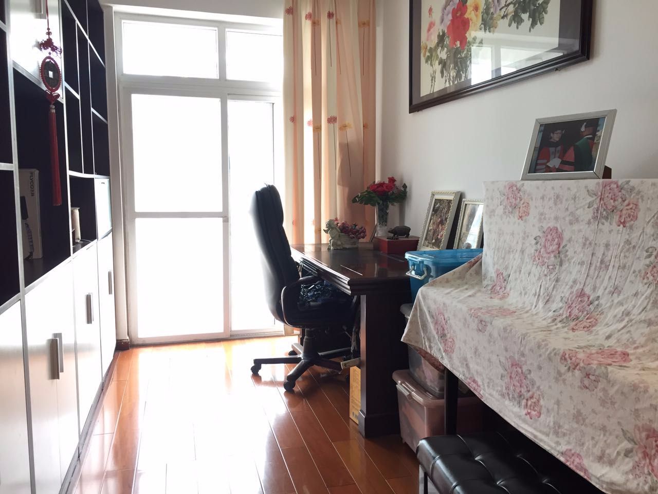 精品園房間