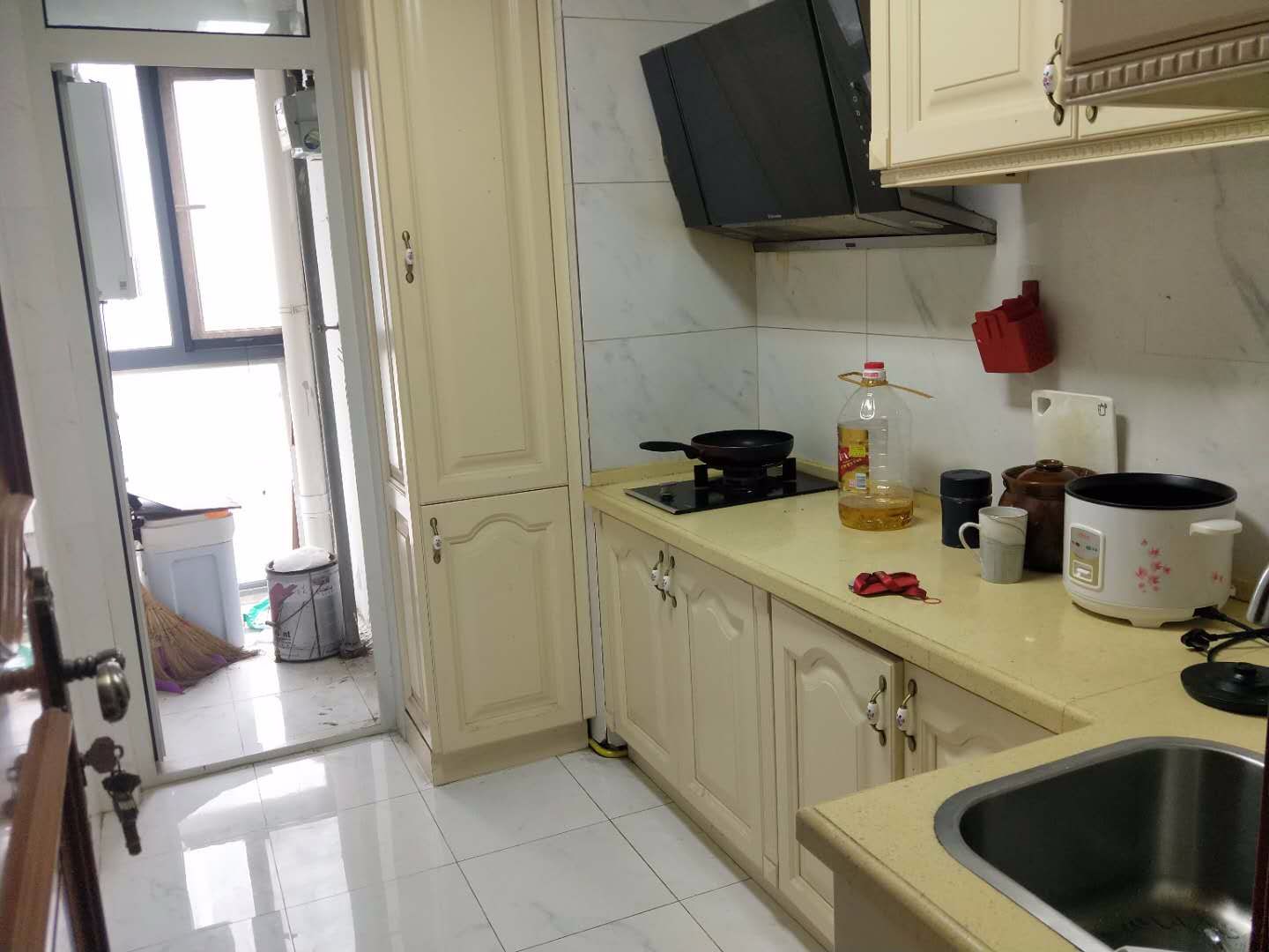 華南國際廣場房間