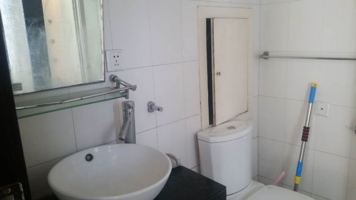 漢飛青年城房間