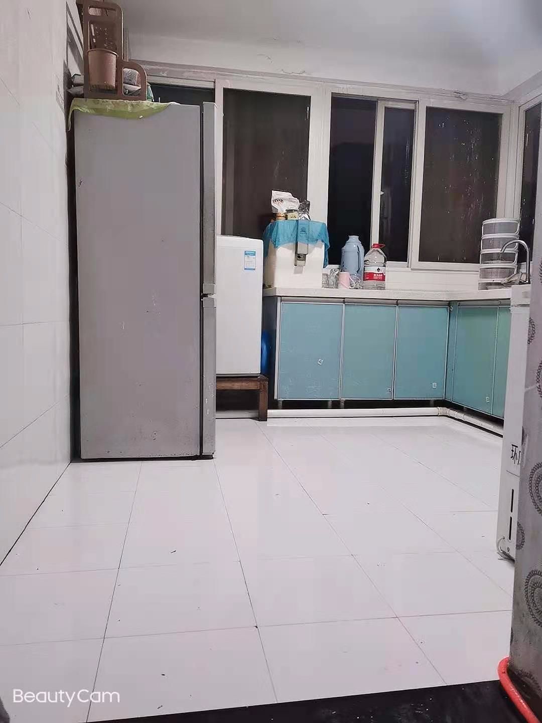 云鶴小區五組房間