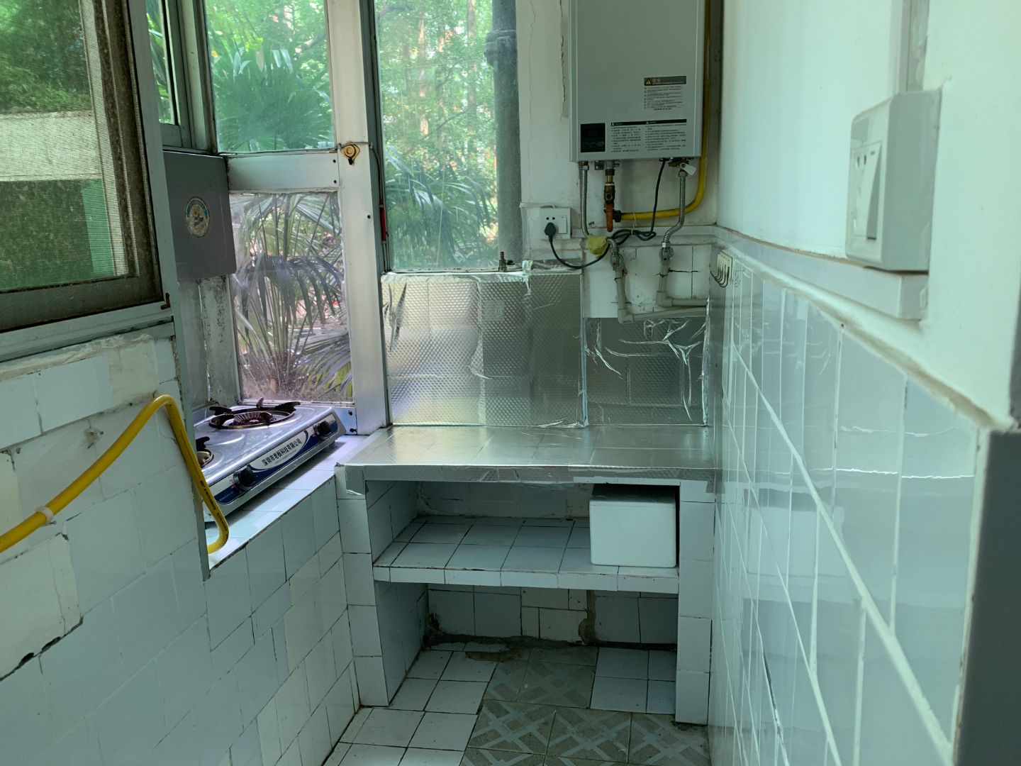 勝利街310號廚房