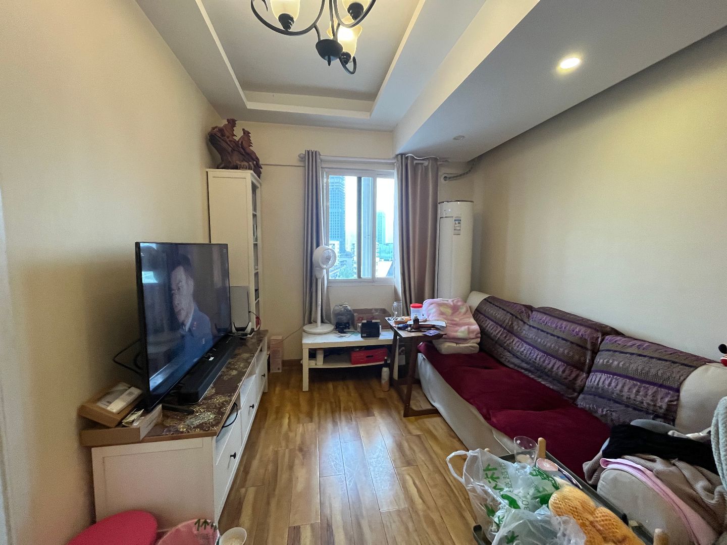 �����Է����