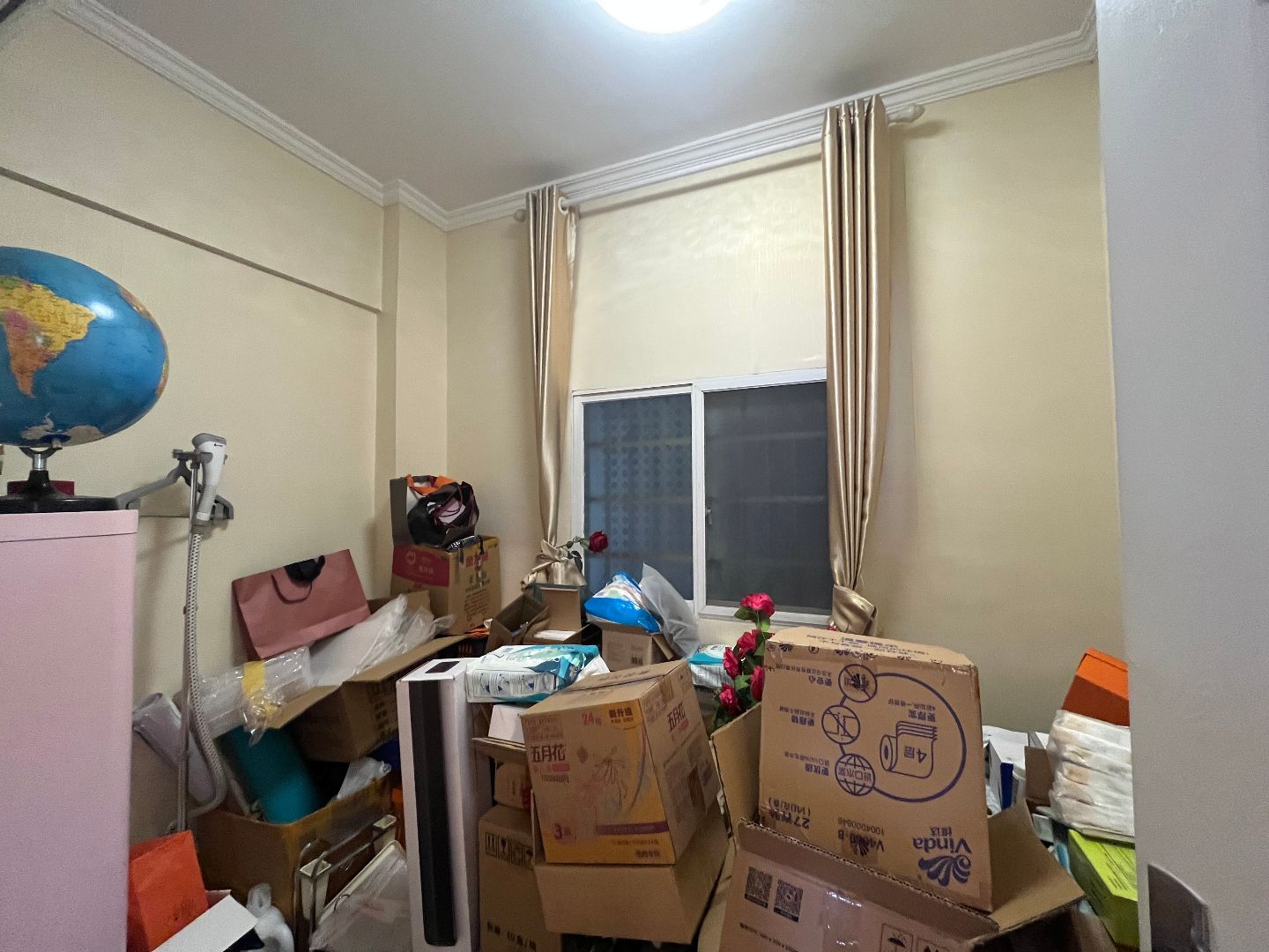 �����Է����