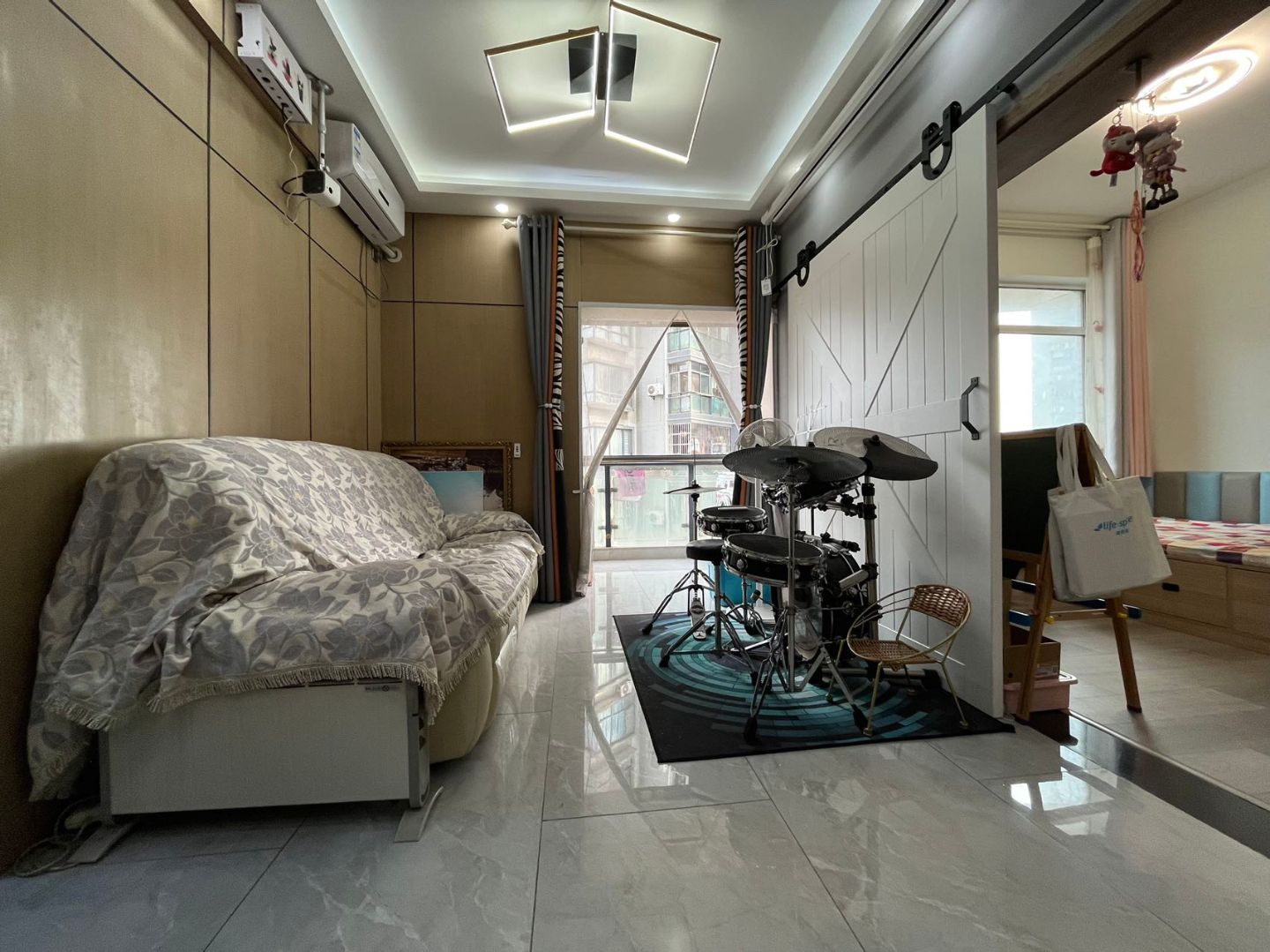 外滩棕榈泉房间